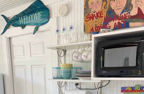 Biloxi Cottage | The coolest cottage in Ocean Springs!