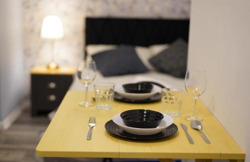 Finsbury Park Apartment | The Cosy Nook Studio #5