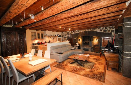 Neuveglise-sur-Truyere Cottage | THE COTTAGE GARABIT CANTAL AUBRAC
