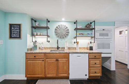 Preston Bed & Breakfast | The Cottage At Amos Lake