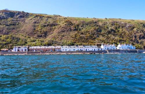 Burnmouth House | The Cottage By The Sea, Scotland