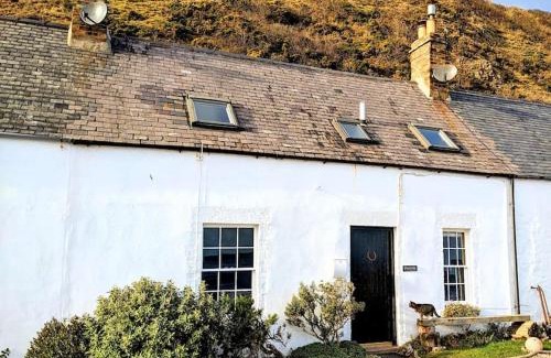 Burnmouth House | The Cottage By The Sea, Scotland