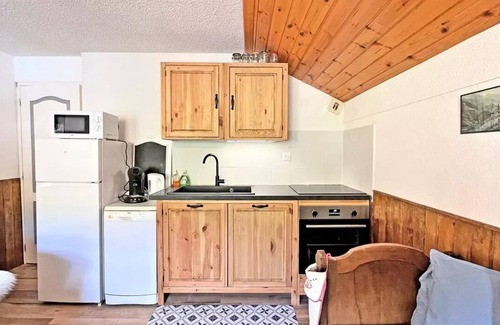 Puy-Saint-Vincent Apartment | The cottage - EACH APARTMENT AT PIED PISTS - 4/6 PERS