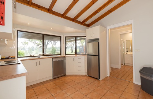 Pokolbin Cottage | The Cottage @ Hunter Gleann - Much more than a standard cottage!