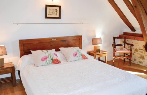 Sarrazac House | The cottage is located in Sarrazac, a very small village: quiet, rural and centrally located between
