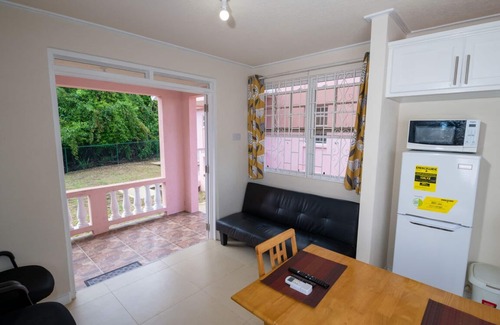 West Coast Cottage | THE COTTAGE, SAINT DAVIDS, CHRIST CHURCH, BARBADOS modern 1 bed villa with pool