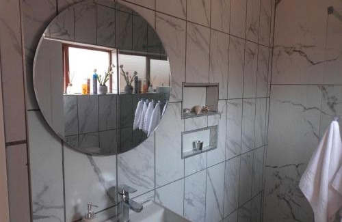 Krugersdorp Apartment | The Cottage