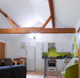 Norwich House | The Courtyard at Lodge Farm