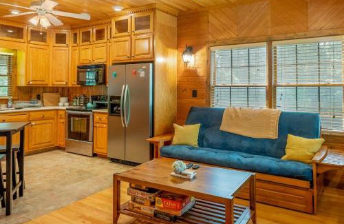 Wise House | The Cozy Cabin on Lake Gaston