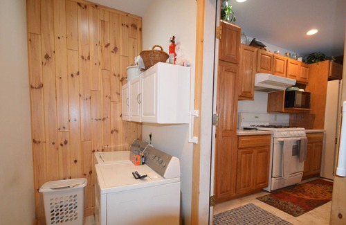 Boyne Falls Cabin | The Cozy Cabin