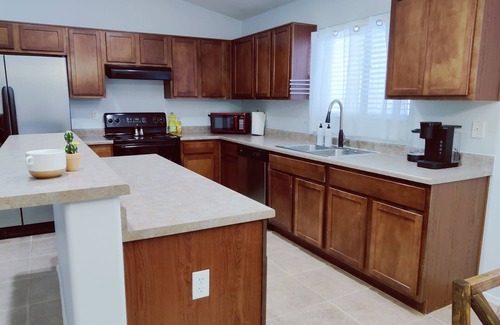 Tucson House | The Cozy Cactus Home/Near Airport, The Loop & I-10