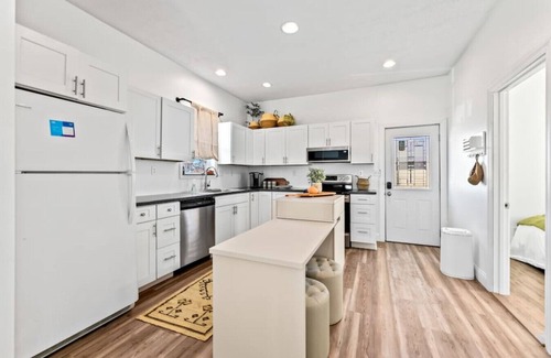 Sioux Falls Apartment | The Cozy Corner - A 2BR Retreat
