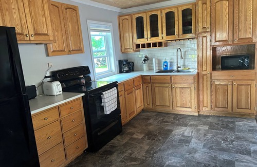 Port Dover Cottage | The Cozy Cottage