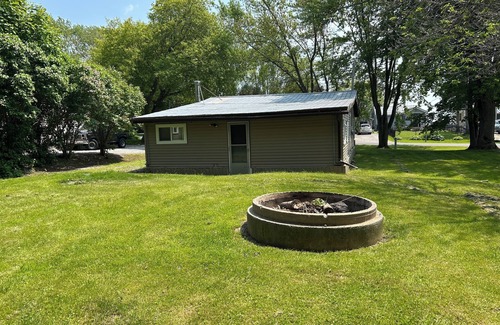 Port Dover Cottage | The Cozy Cottage