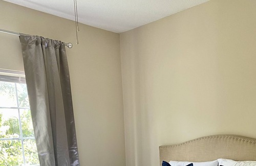 Sylvan Hills Apartment | The Cozy Get Away- 5 minutes away from Downtown Atlanta