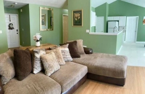 Stockbridge House | The Cozy Haven