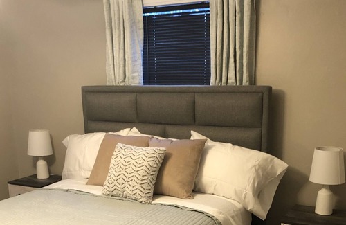 Quincy House | The Cozy Q