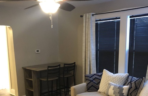 Quincy House | The Cozy Q
