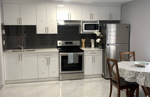 Mission House | The Cozy Retreat