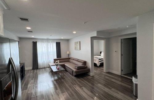 Paterson Apartment | The Cozy Suite - 1BR with Free Parking
