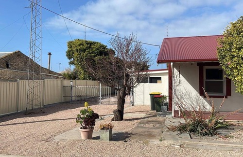 Wallaroo House | The Crab Shack Wallaroo