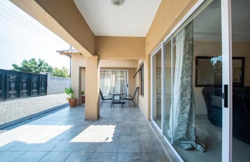 Victoria Falls House | The Crescent Victoria Falls