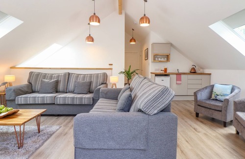 Helston House | THE CREST, family friendly, with a garden in Helston