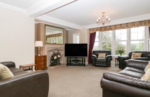 Turnastone House | The Croft