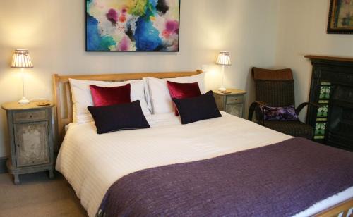 Croscombe Bed & Breakfast | The Cross at Croscombe