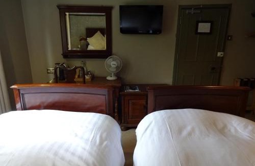 Saffron Walden Hotel | The Cross Keys