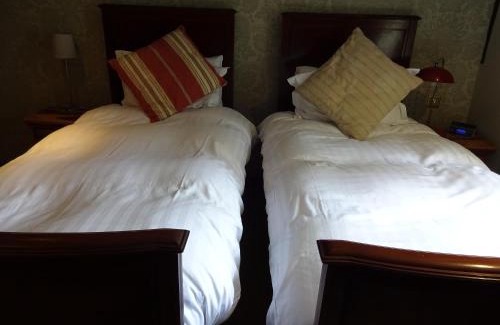 Saffron Walden Hotel | The Cross Keys