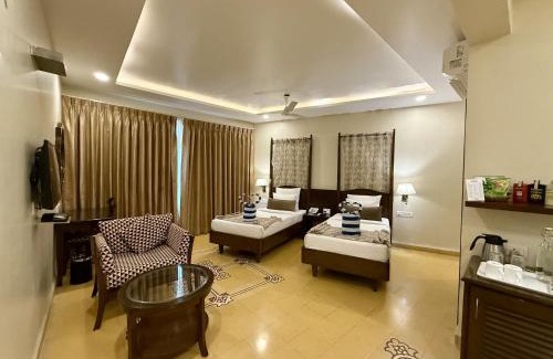 Altinho Hotel | The Crown Goa