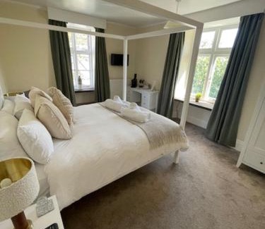 Lynton Hotel | The Crown Hotel