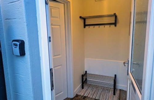 Llangeview Apartment | The Cwtch Flat at The Lodge by Cefn Tilla