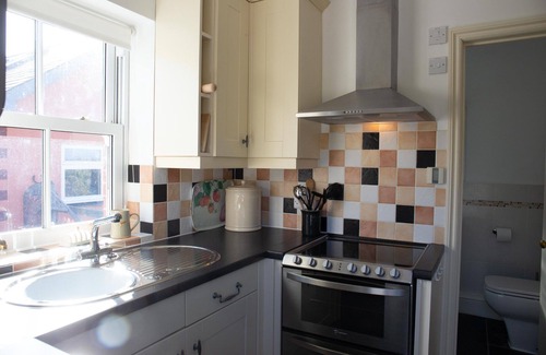 Hartland Cottage | The Dairy, shared hot tub and sauna