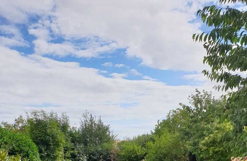 Leuchars House | The Dairy St Andrews 4 Bed Country Cottage ( Pet-Friendly!)