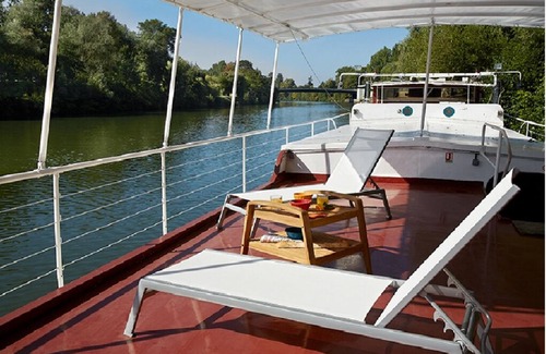 Auvers-sur-Oise Boat Rental | The Daphné’s Barge