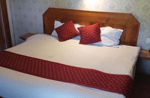 Old Manali House | The Daulat - A Few Steps From Mall Road