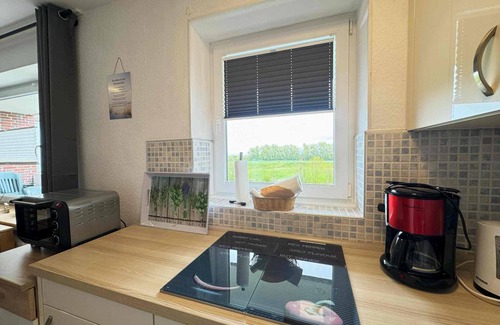 Horumersiel Apartment | The Deichkieker for 4 people with sea view with internet and 2 bicycles