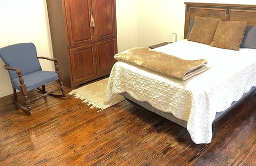 Clarksdale House | ✨The Delta Bungalow at Hopson, close to downtown Clarksdale!