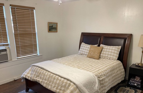 Clarksdale House | ✨The Delta Bungalow at Hopson, close to downtown Clarksdale!