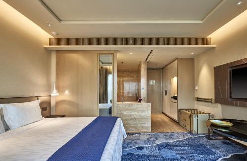 Whitefield Hotel | The Den, Bengaluru