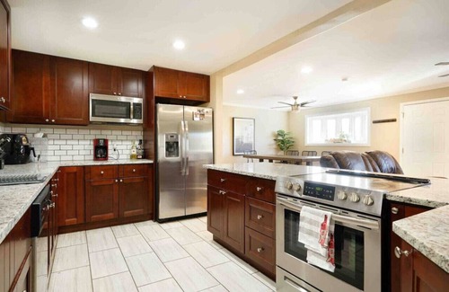 Berkeley House | The Denver Delight w/Mountain Access