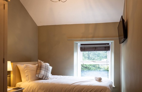 Edmundbyers Hotel | The Derwent Arms