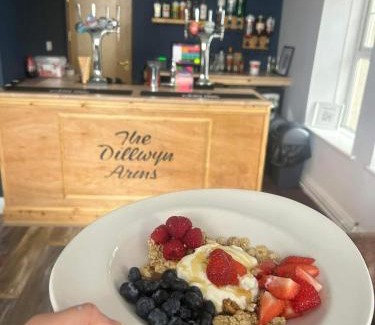 Pontardawe Hotel | The Dillwyn arms