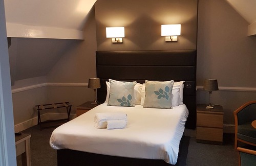 Llanelli Hotel | The Diplomat Hotel and Spa