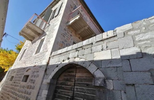 Lagadia House | The Doctor’s Mansion - Arkadia