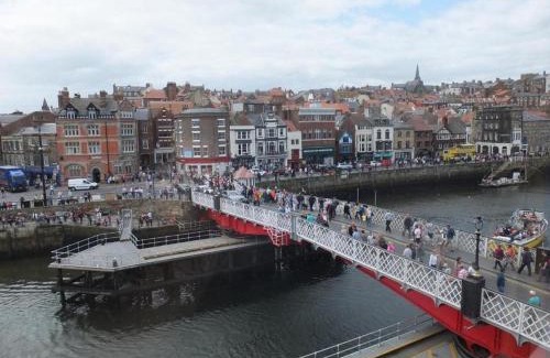 Whitby Hotel | The Dolphin Hotel