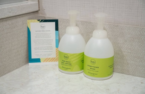 Banff Hotel | The Dorothy Motel