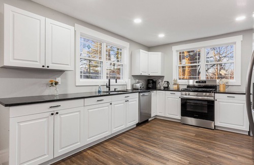 Lawrenceburg House | The Downtown Spot - on the Bourbon Trail